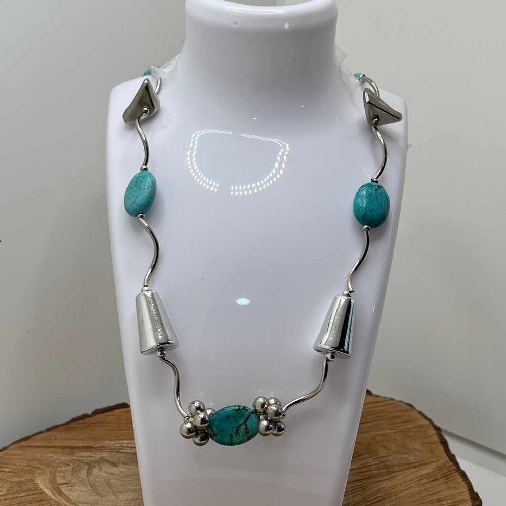 Vintage Silver and Turquoise Necklace